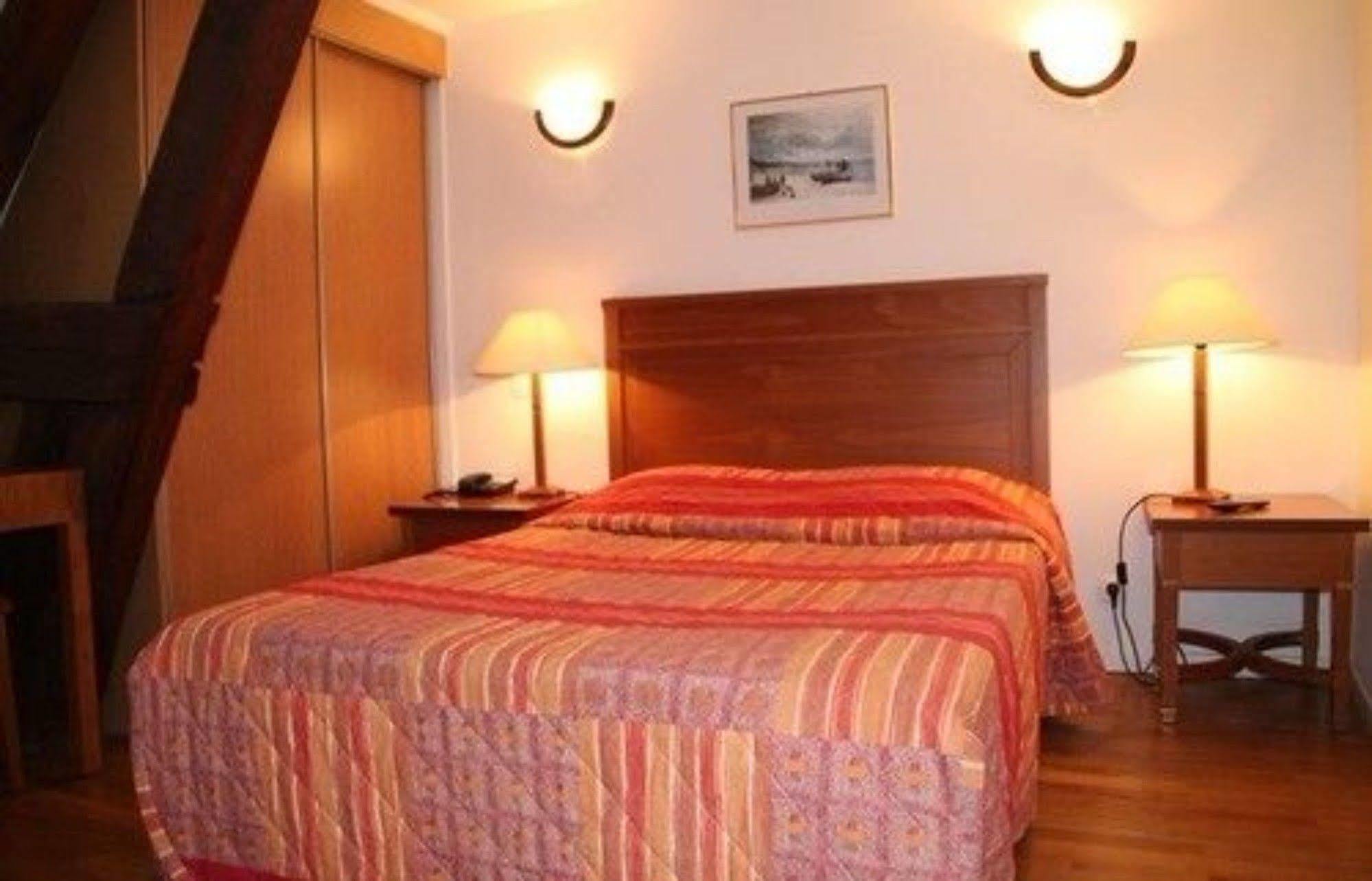 Hotel De L Image Illiers-Combray Luaran gambar